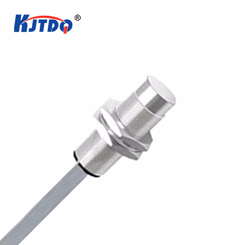 CNTD CJY18E-08PA Inductive Proximity Sensor — M18, NPN/PNP NO, DC